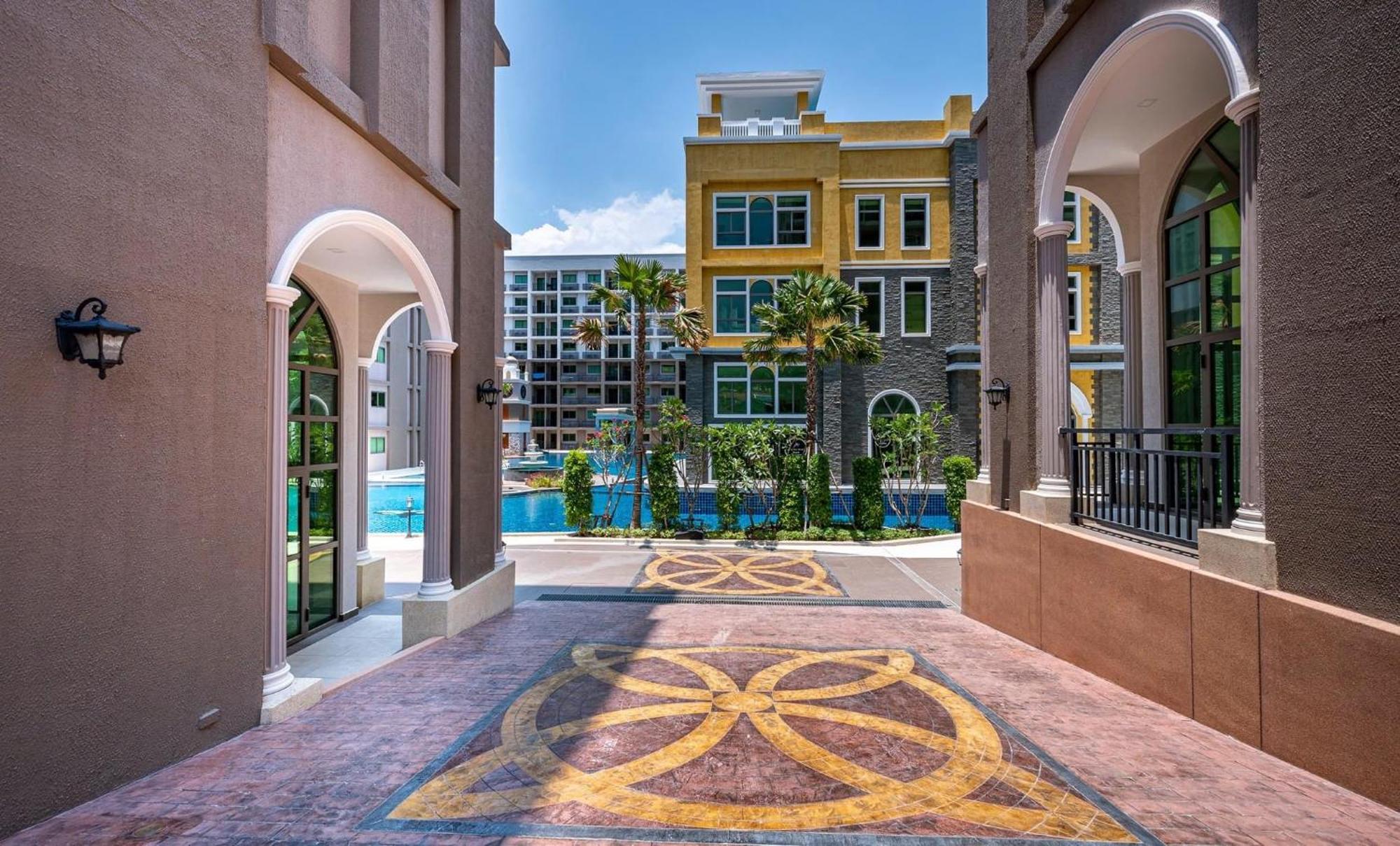 Arcadia Beach Con Pattaya Exterior foto